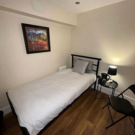 Cosy Single Room EDI Eksteriør billede